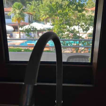 Edem Haven Luxury Lägenhetshotell 3*